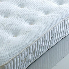 Cashmere Luxury Mattress – detail view