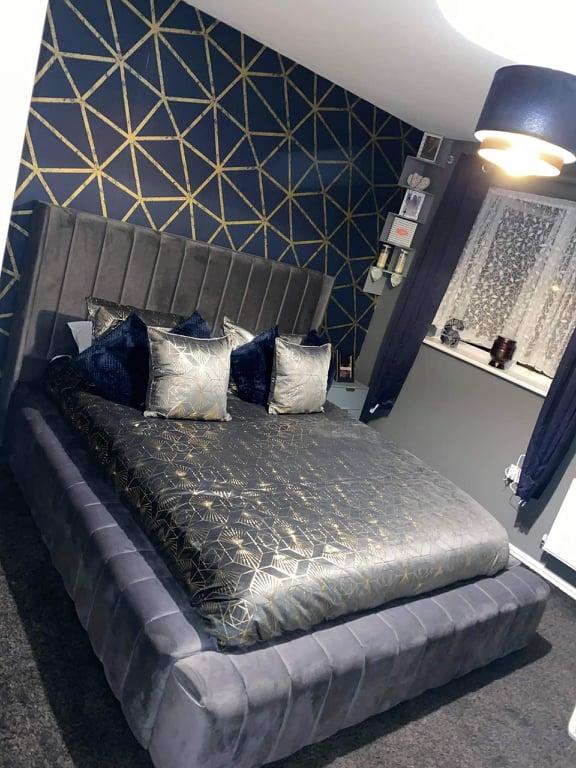 Lined Ambassador Platform Wing back  bed optional gas lift storage