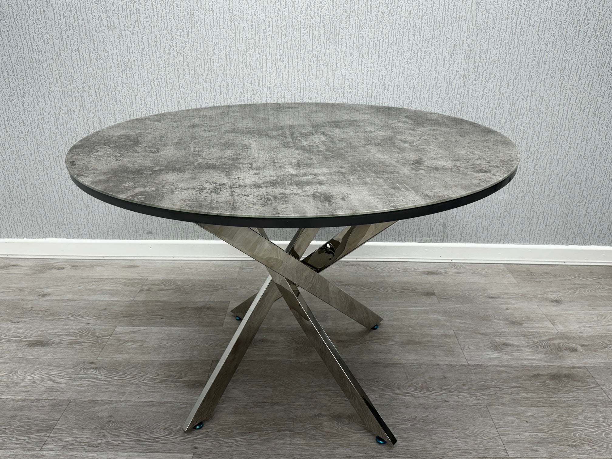 Tokyo Round Dining Table 107cm